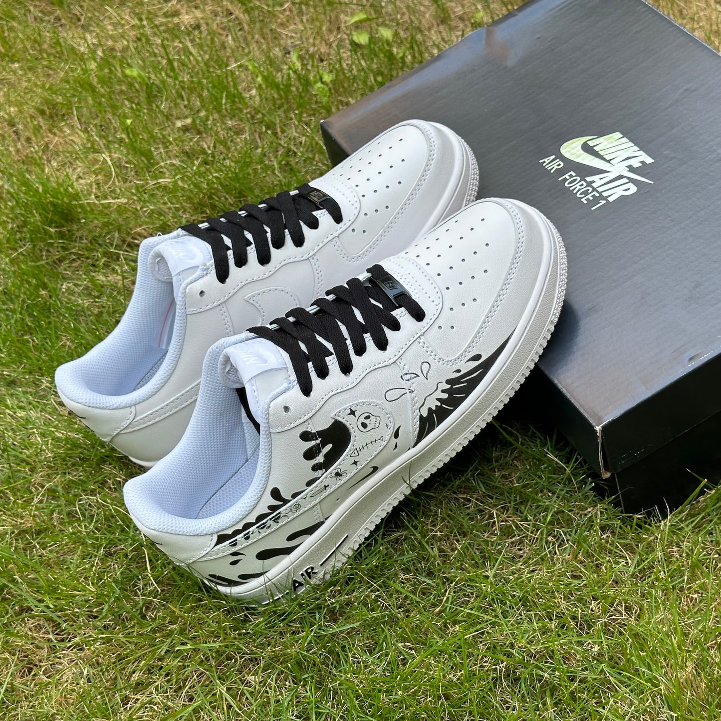 Custom Air Force 1 Simple Strokes Japanese Waves