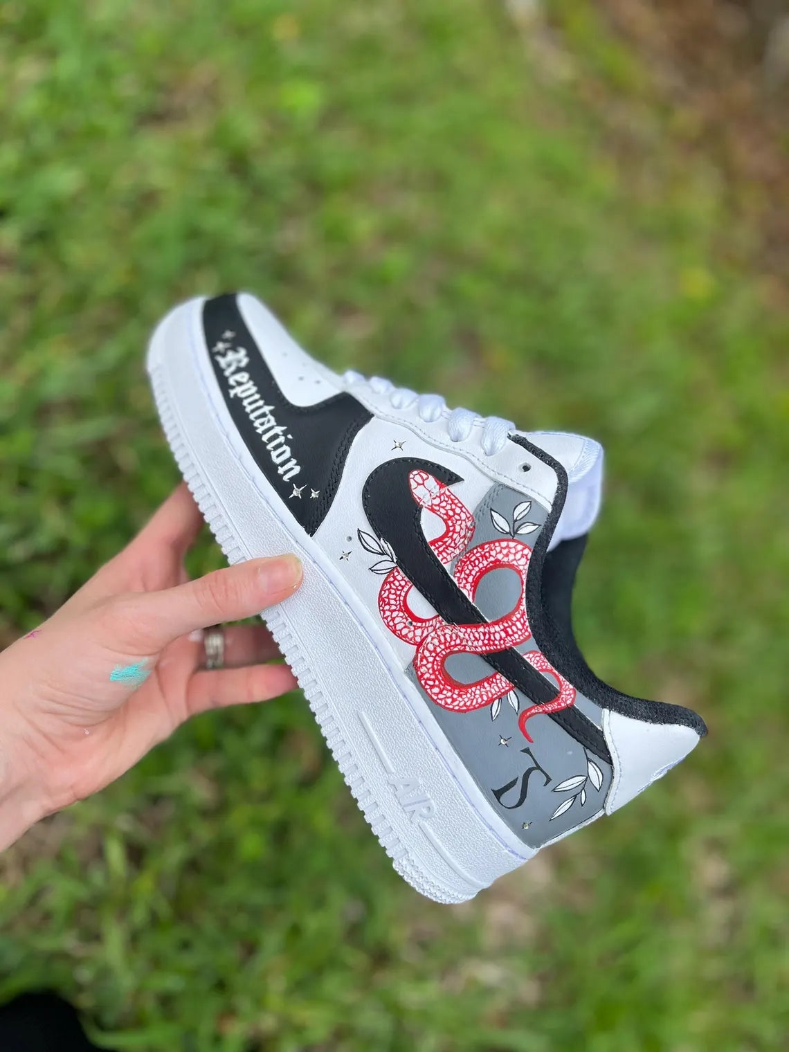 Custom Air Force 1 Black White Taylor Swift Reputation Theme