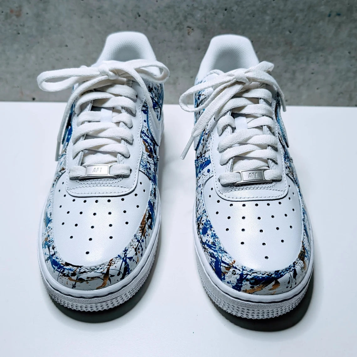 Custom Air Force 1 White Blue Splatter Pattern