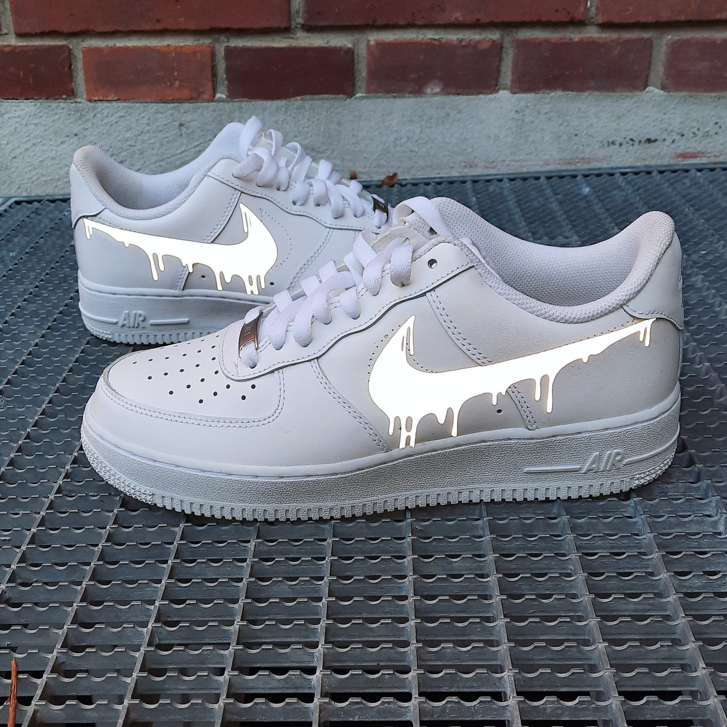 Custom Air Force 1 White Dripping Swoosh