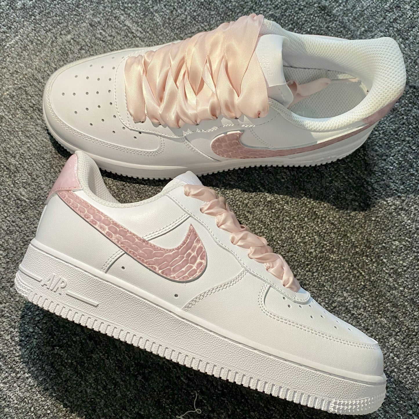 Custom Air Force 1 White With Baby Pink Croc - Pattern