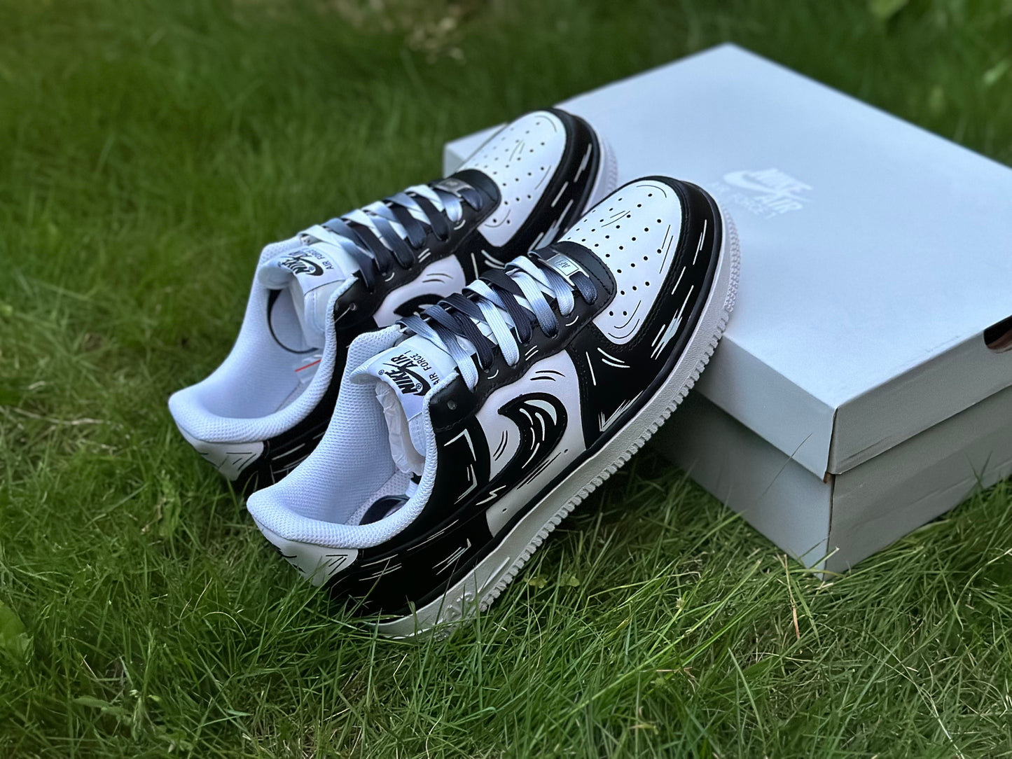 Custom Air Force 1 Black White Cartoon Lines