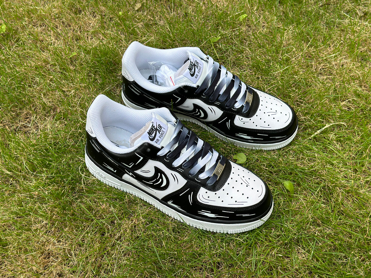 Custom Air Force 1 Black White Cartoon Lines