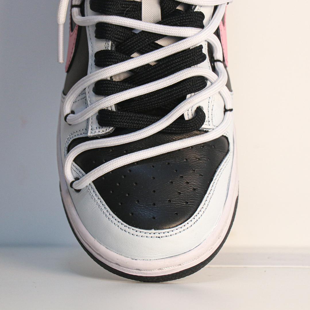 Pibk White Custom Sneakers Nike Dunk
