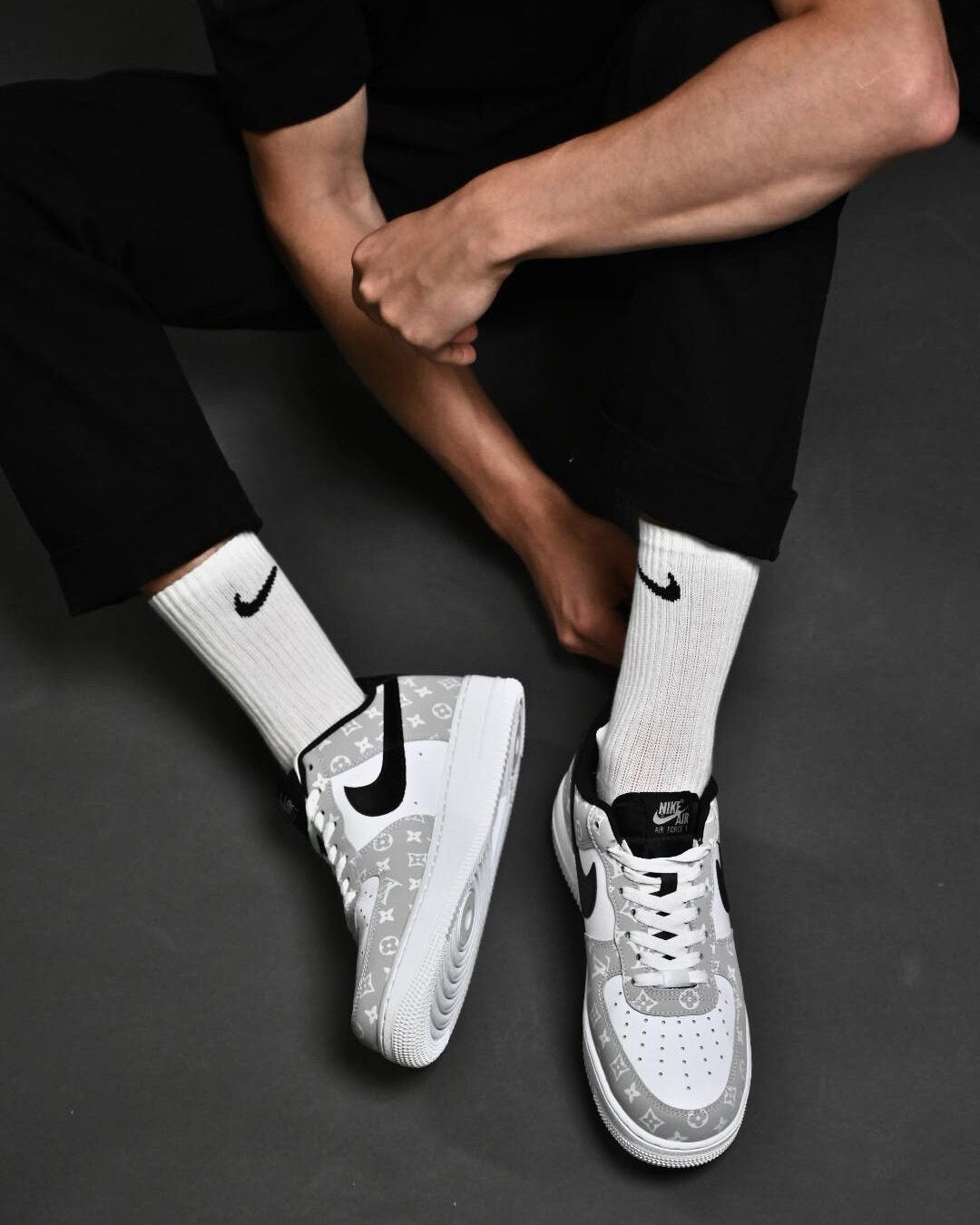 Custom Air Force 1 White And Gray LV Pattern