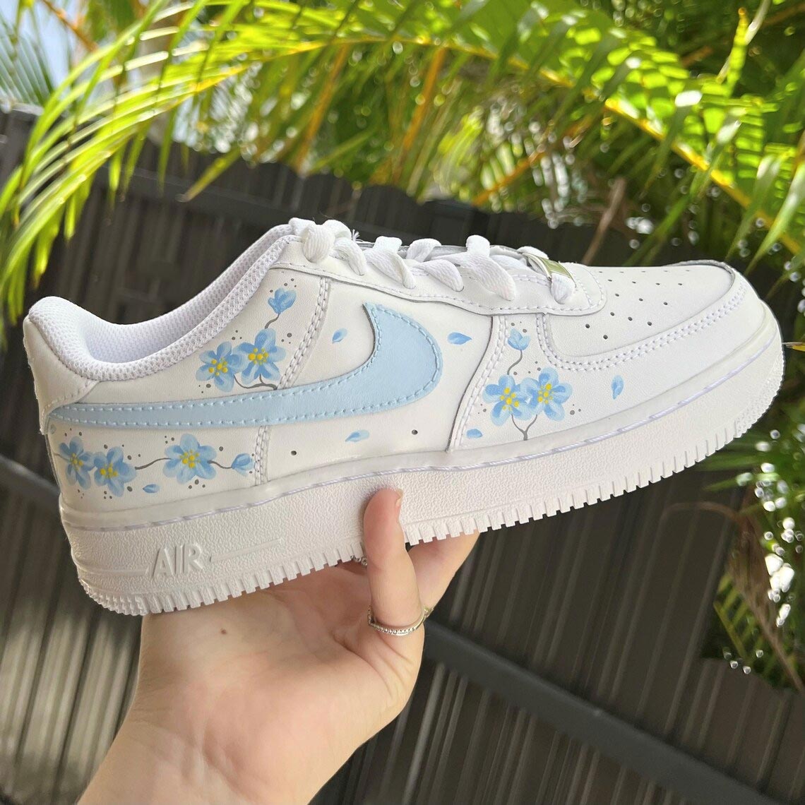 Custom Air Force 1 White Blue Floral