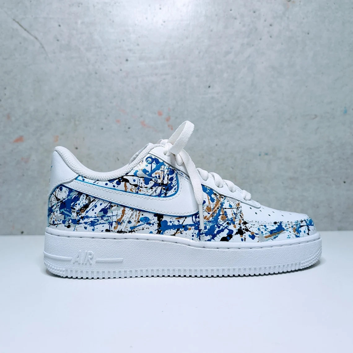 Custom Air Force 1 White Blue Splatter Pattern