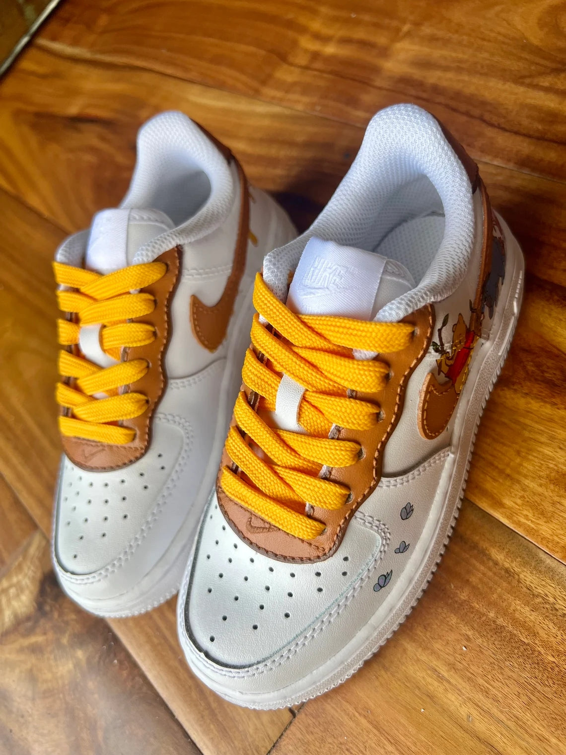 Custom Air Force 1 White Brown Winnie - the - Pooh Theme
