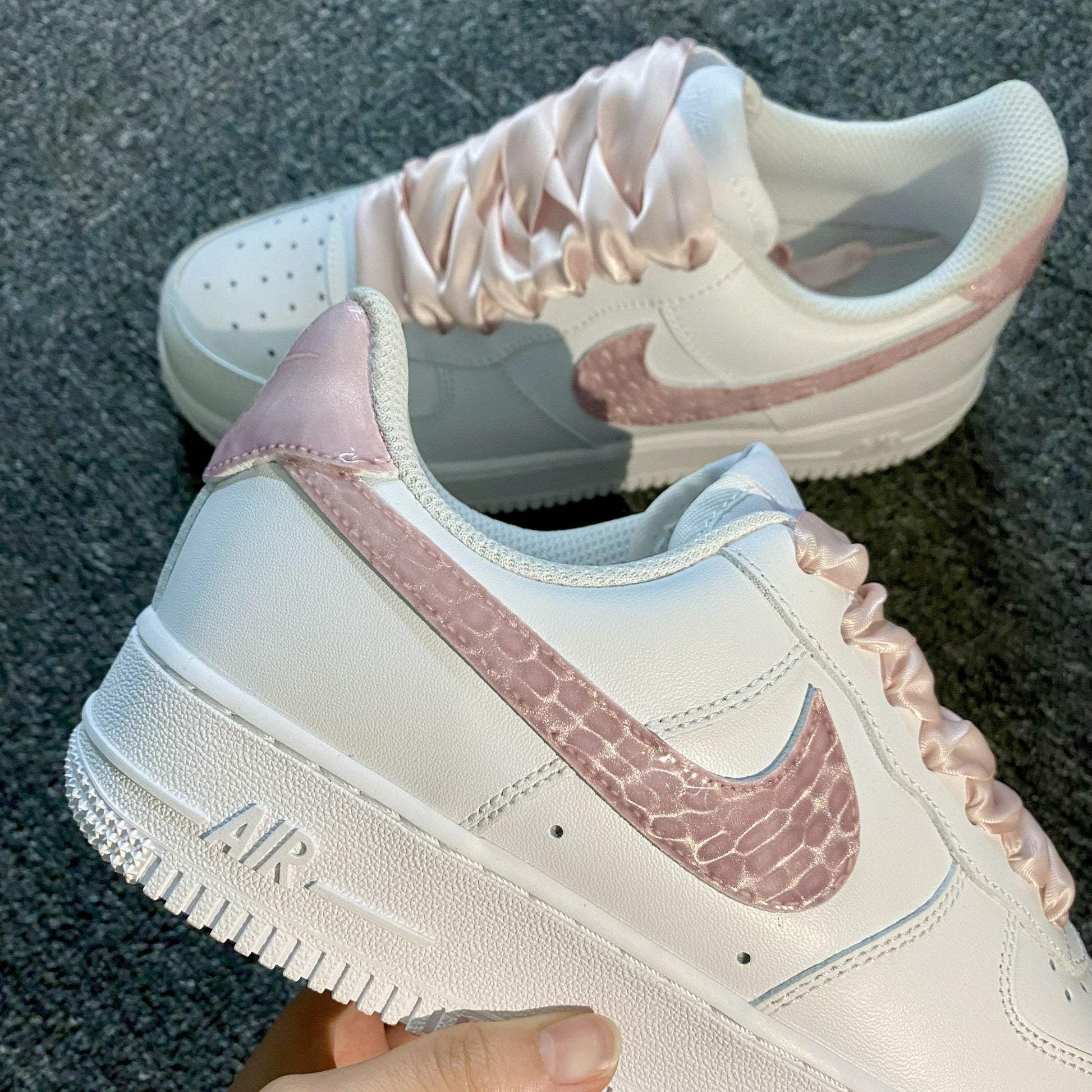 Custom Air Force 1 White With Baby Pink Croc - Pattern