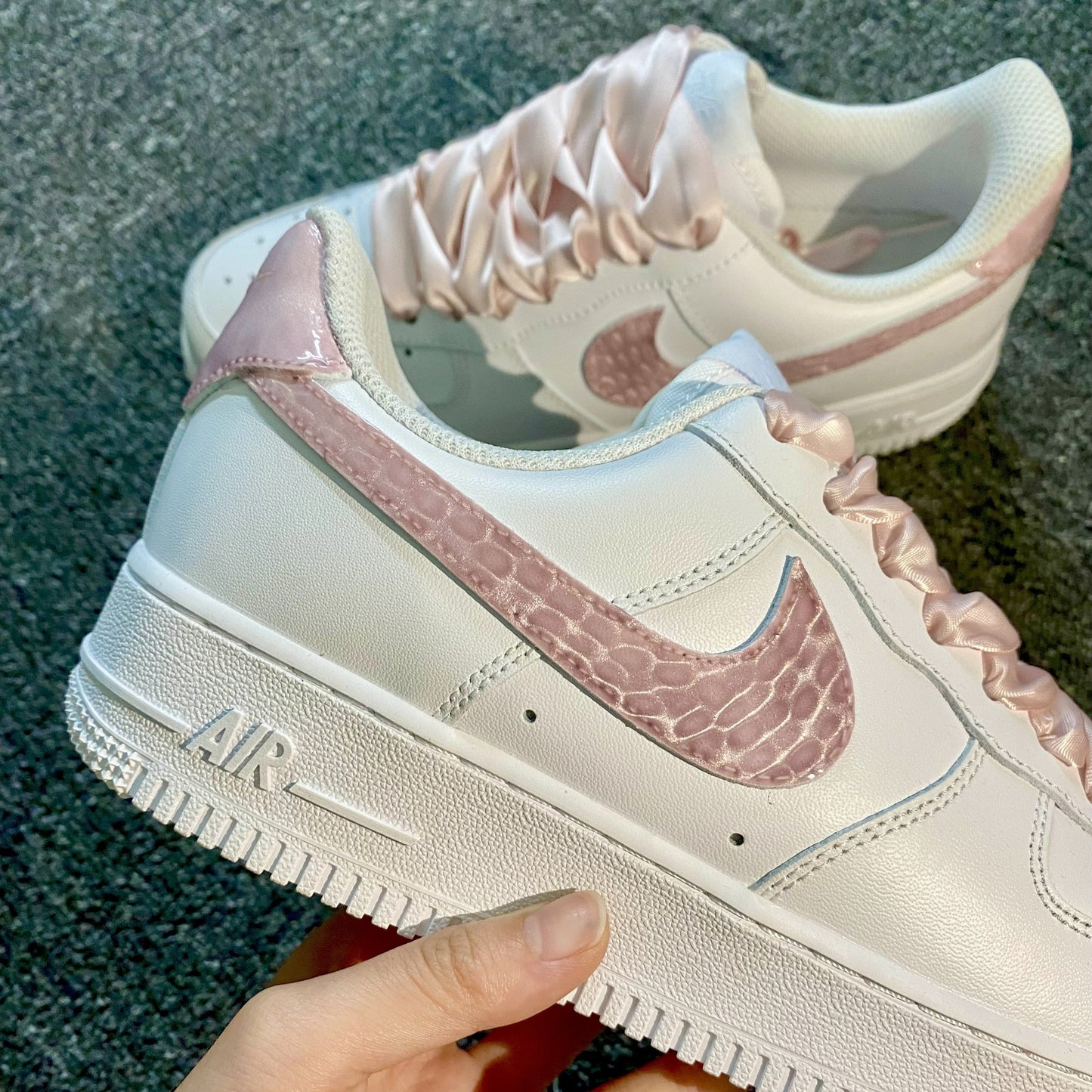 Custom Air Force 1 White With Baby Pink Croc - Pattern