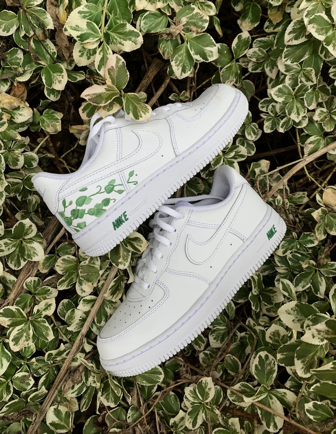 Custom Air Force 1 White with Green Leaves Pattern