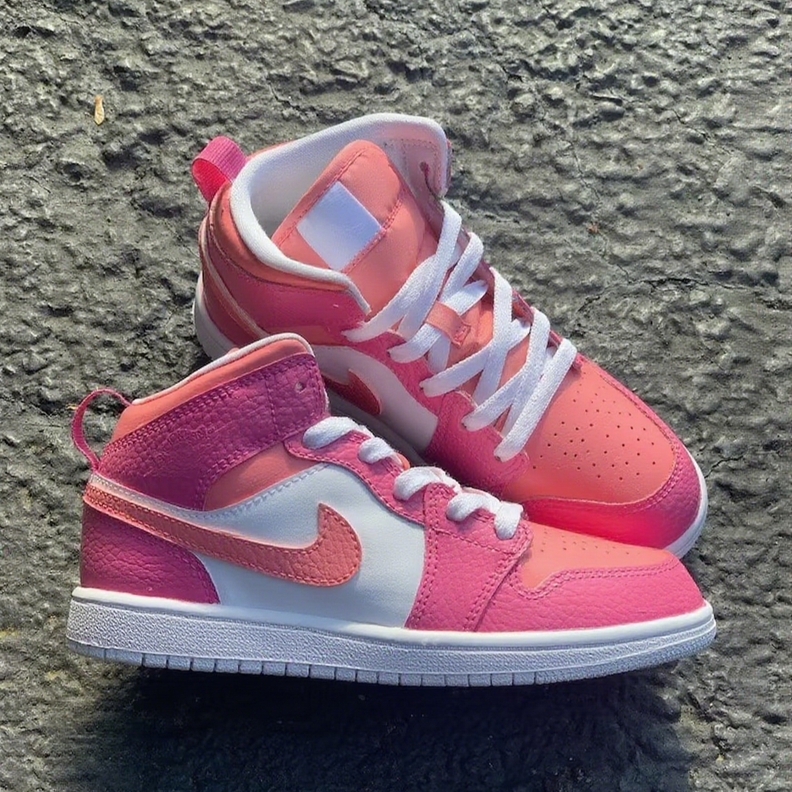 Custom Air Jordan 1 White And Baby Pink