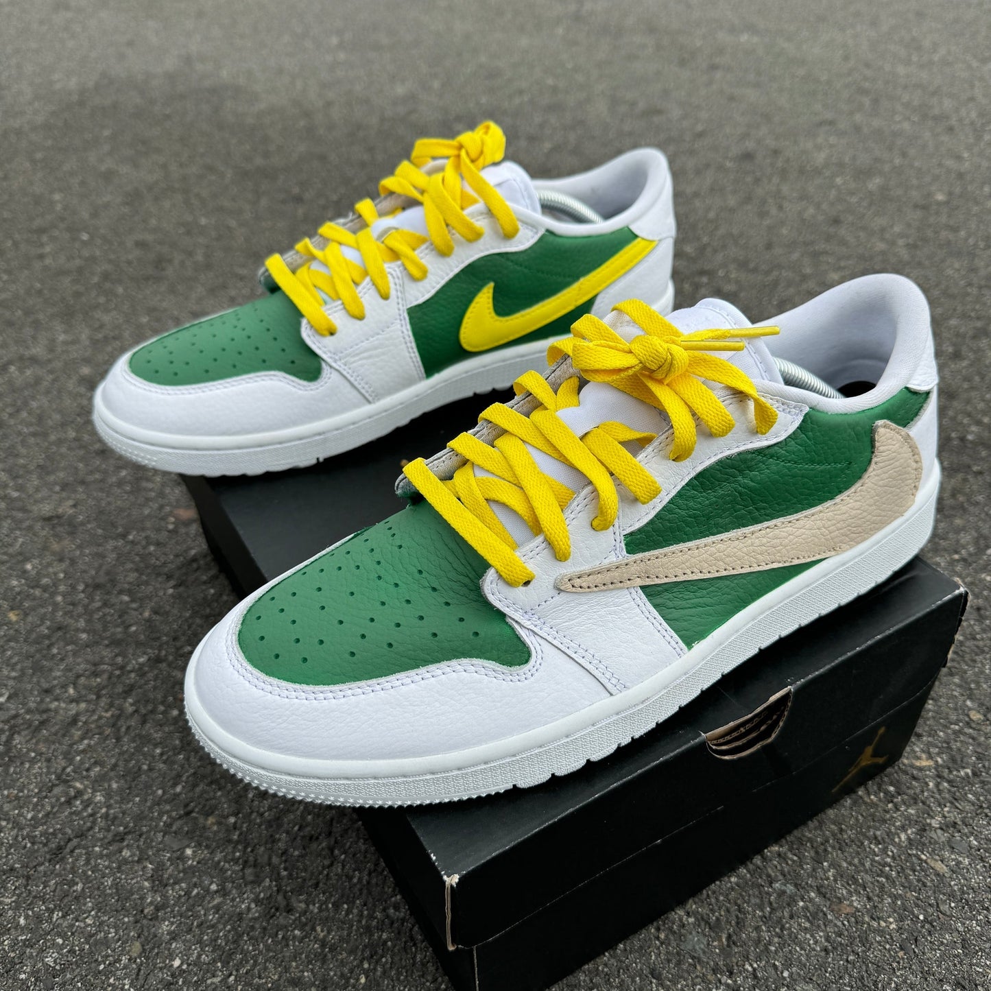 Custom Air Jordan 1 White Green With Yellow Laces
