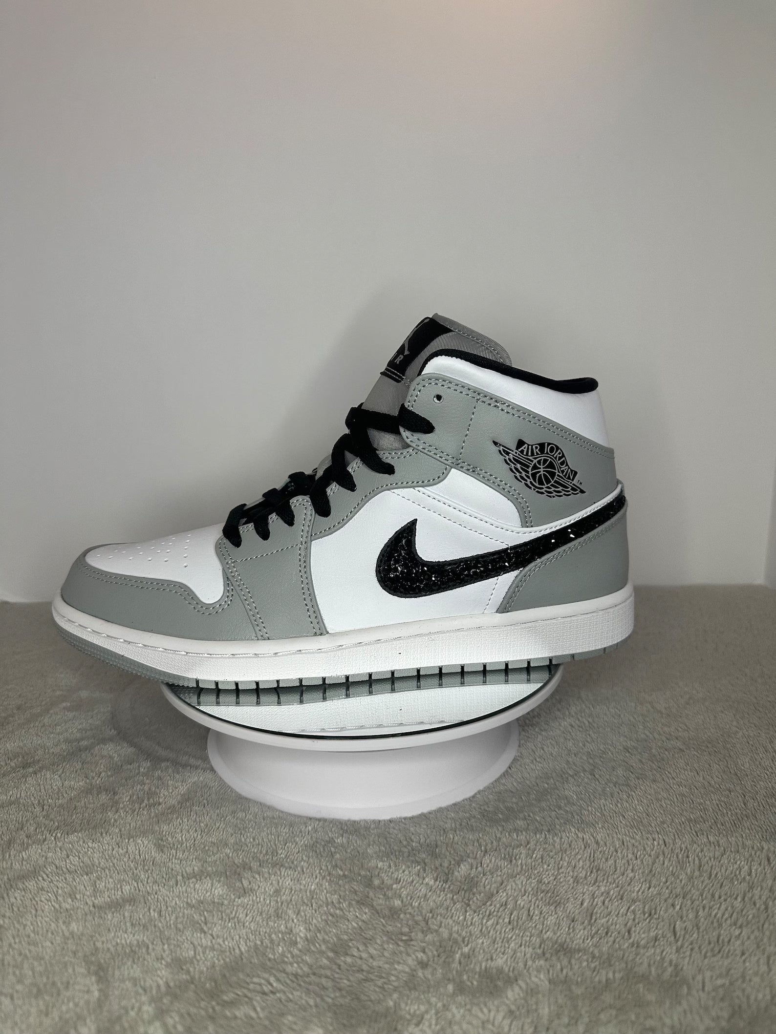 Custom Air Jordan 1 White Grey Black Glitter
