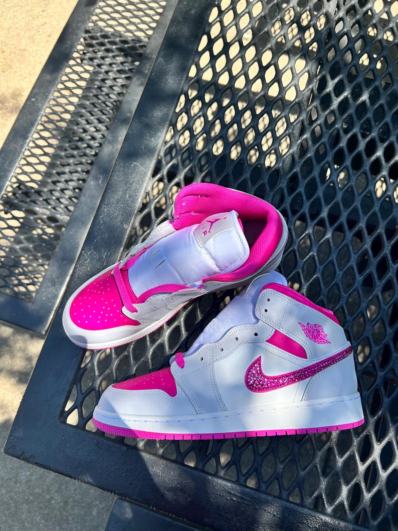 Custom Air Jordan 1 White Pink With Glittery Details