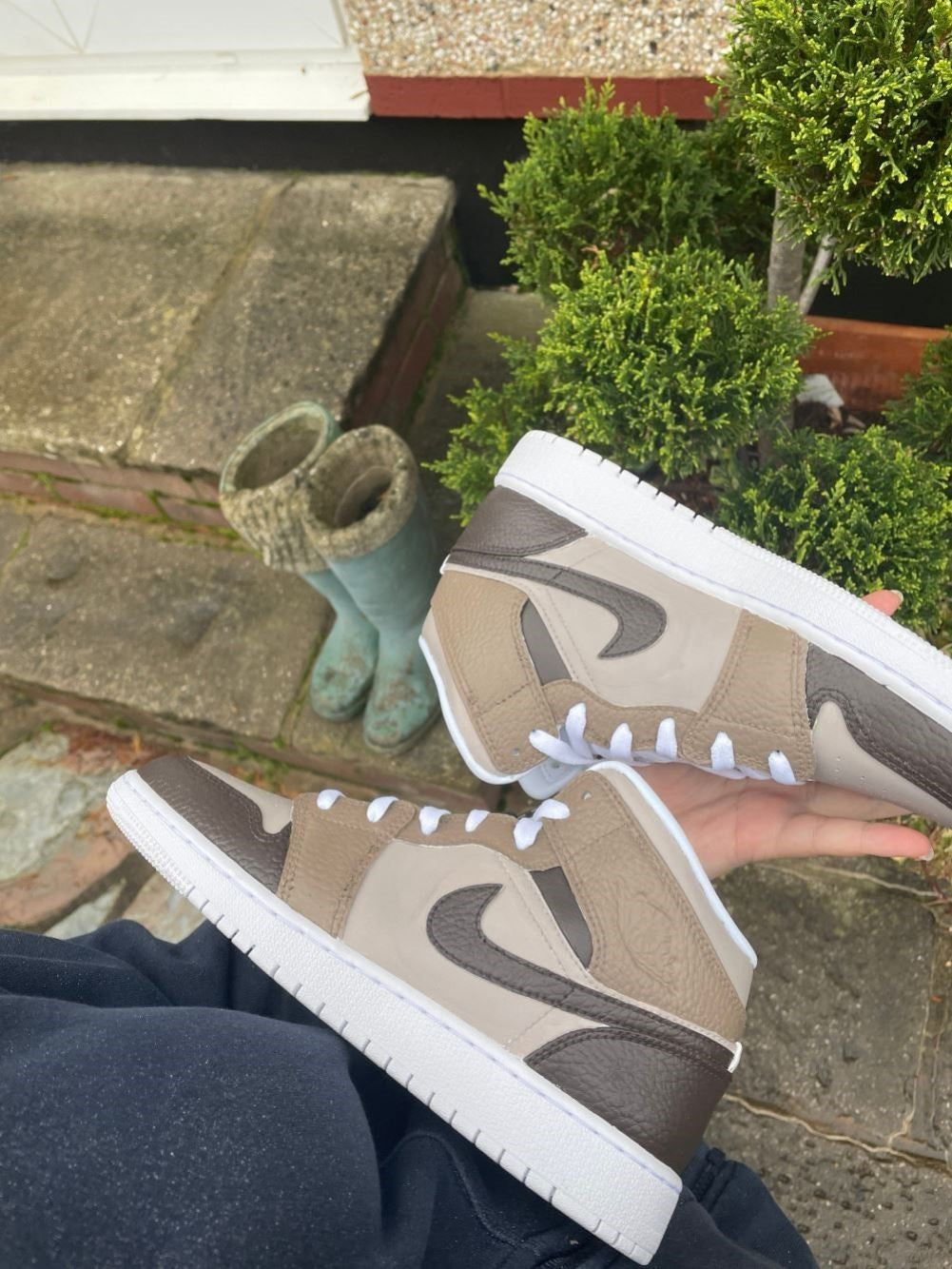 Mocha Brown Custom Sneakers Air Jordan 1