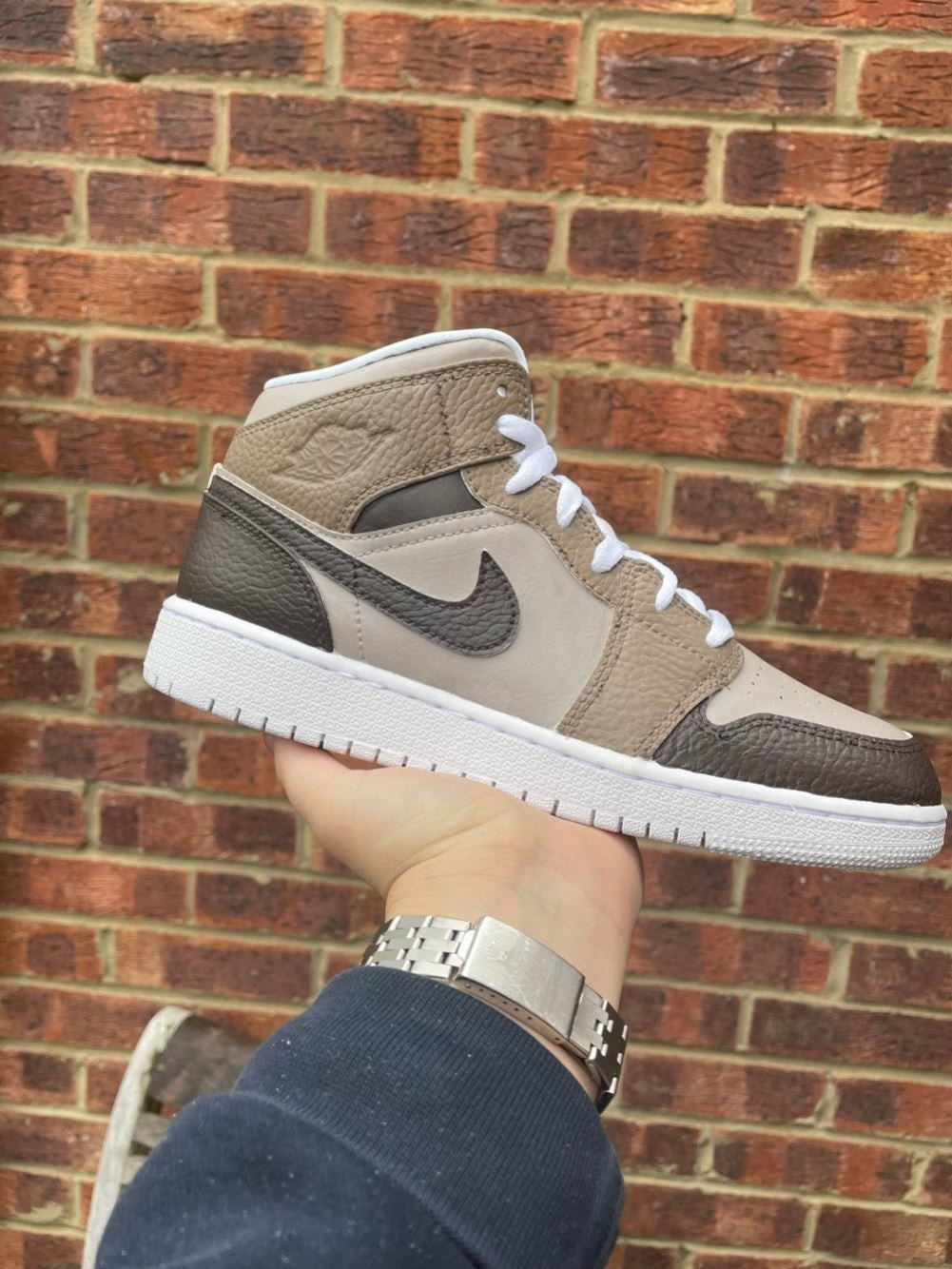 Mocha Brown Custom Sneakers Air Jordan 1