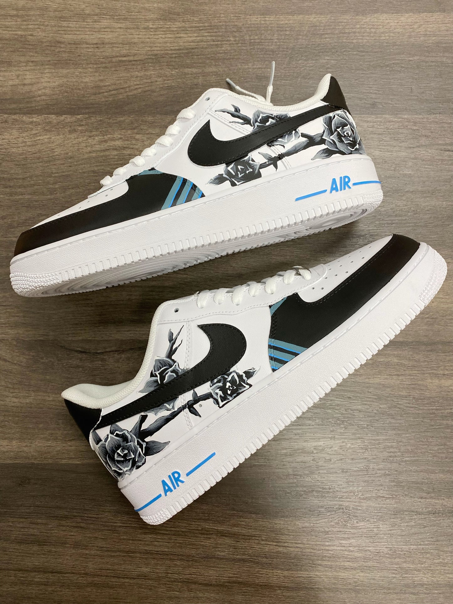 Custom Air Force 1 Black White Blooming Flowers