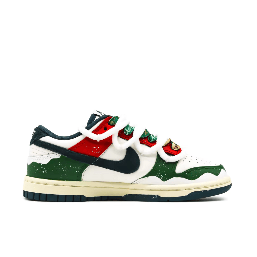 Christmas Gift Xmas Custom Dunk Green Red Snowflakes